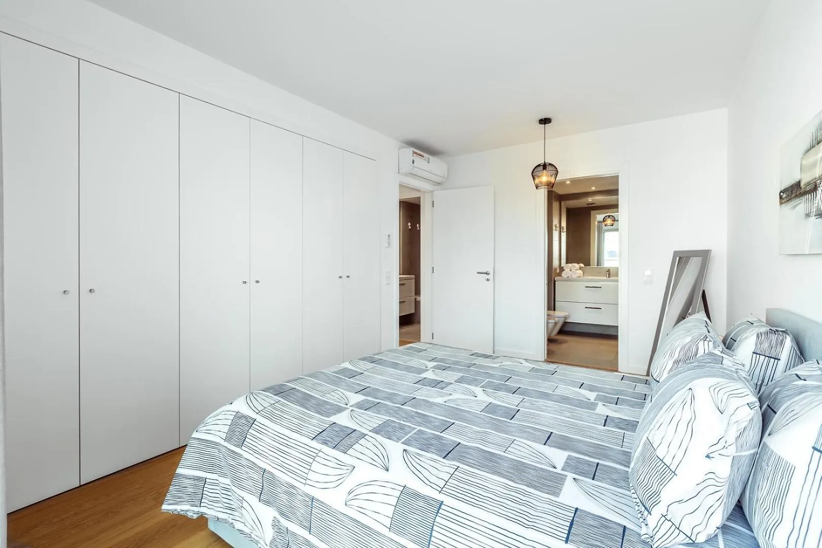 Albufeira Green Dream - Pool, Balcony & Bbq Apartment