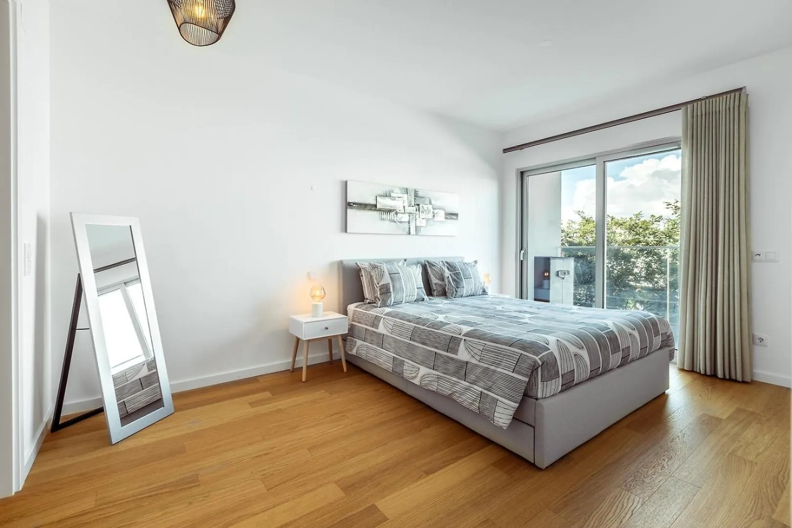 Albufeira Green Dream - Pool, Balcony & Bbq Apartment
