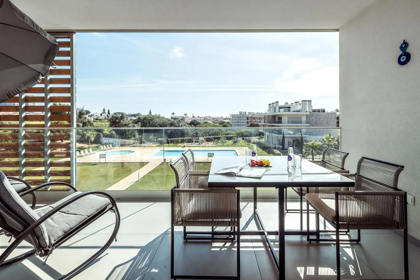 Albufeira Green Dream - Pool, Balcony & Bbq Apartment